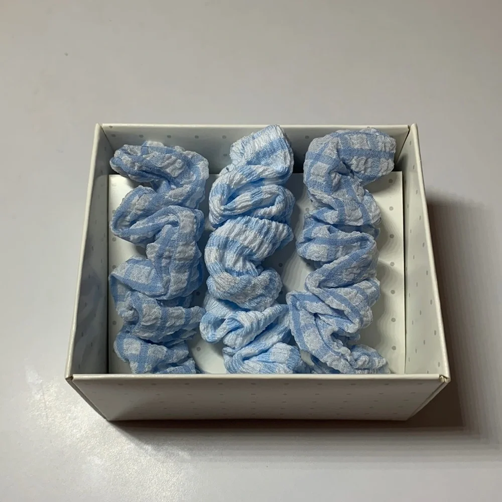 Country Road Scrunchies 3pk Box - Picture 2 of 4